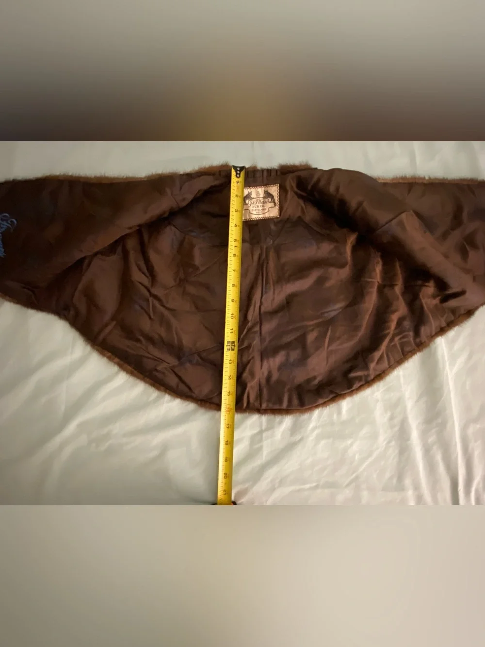 J & J Weiss Fur Co Cleveland Brown Fur Stole - Luxurious Women’s Accessory